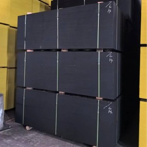 厂家直销松木建筑模板混凝土多层板批发工程工地胶合板大板覆膜板